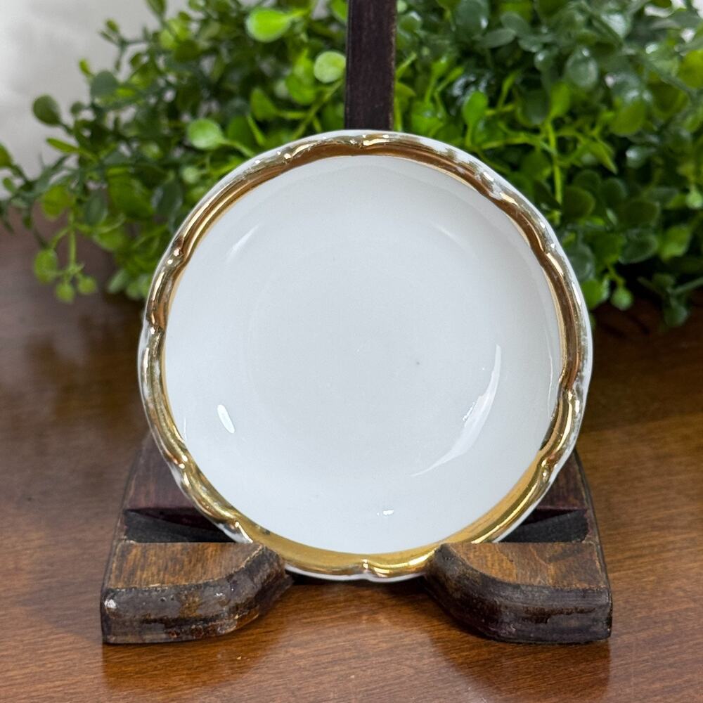Vintage Butter Pat Small Plate White with Gold Trim 3" Diameter Y26